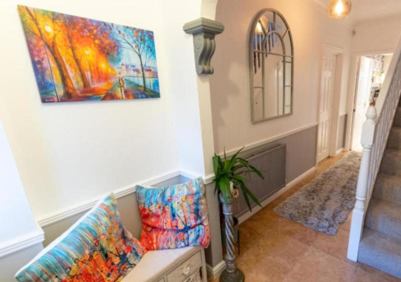 Cosy Garden Flat, Private Hot Tub & Four Poster Bed York